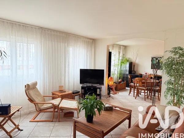 Appartement 6 pièces 110 m² 