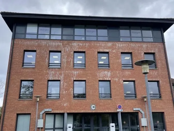 Bureaux 118 m² 