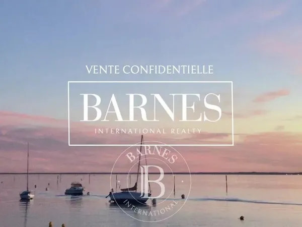 VILLA AVEC PISCINE À QUELQUES MÈTRES DE LA PLAGE AU PYLA-SUR-MER 