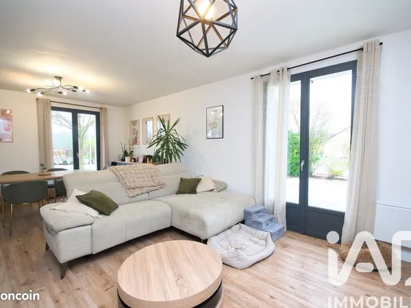 Maison 5 pièces 120 m² 