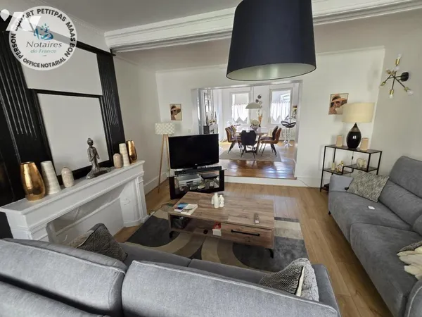 Appartement 6 pièces 139 m² 