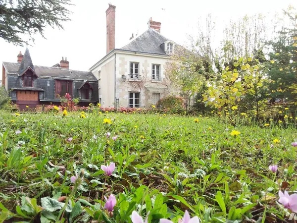 Maison 11 pièces 256 m² 