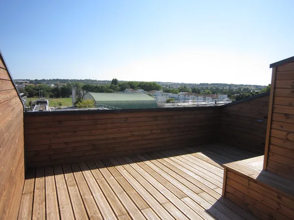 À vendre - Superbe T3 récent avec terrasse sur le toit - Toulouse / Rue Louis Plana 