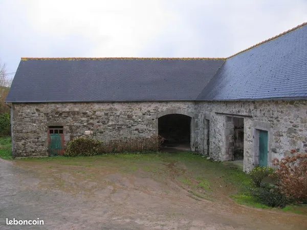 Maison Vente Plomodiern 1p  120000€