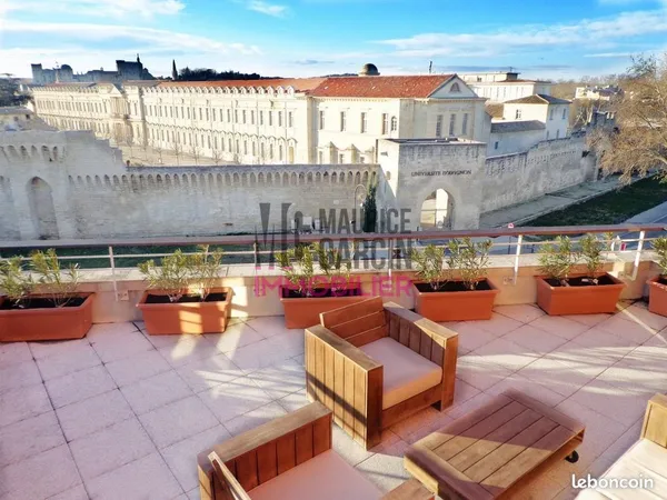 Studio 1 pièce 18 m² 