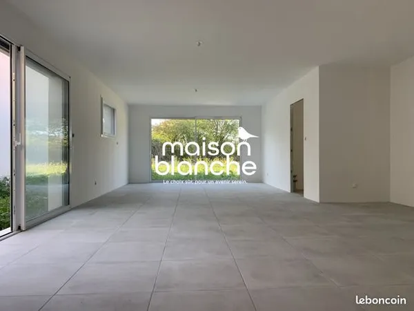 Maison 4 pièces 143 m² 