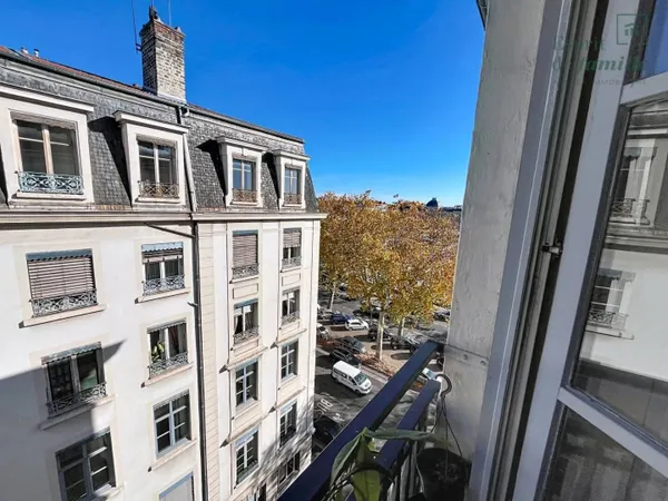Duplex 2 pièces 47 m² 