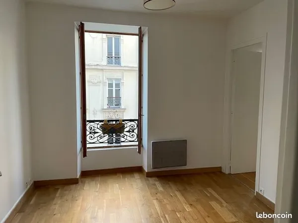 Appartement 26 m2 900 /mois 