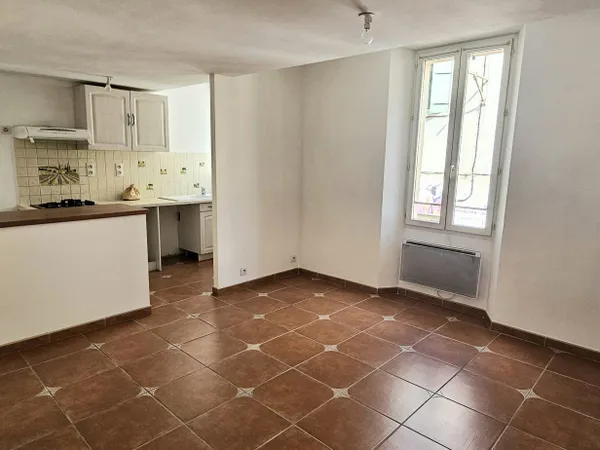 Appartement T2/3 traversant à Gonfaron 