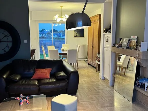 Grande maison familiale lumineuse - 180 m² - Proche plage, écoles et centre-ville 
