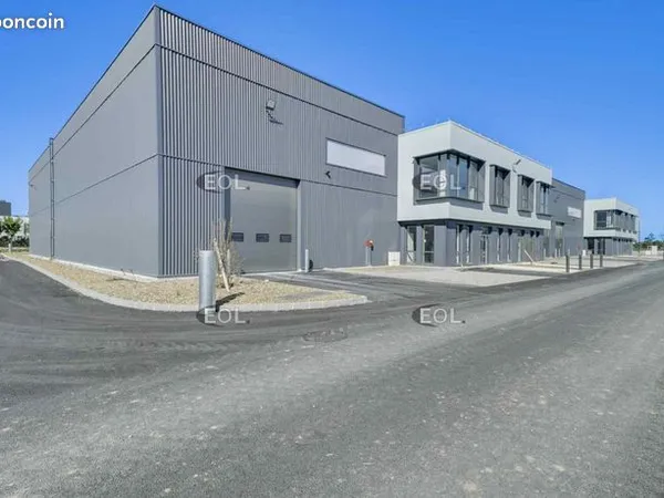 Local commercial 1088 m² 