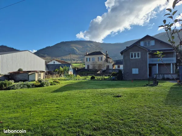 Maison 6 pièces 133 m² 