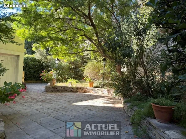 Maison 7 pièces 160 m² 