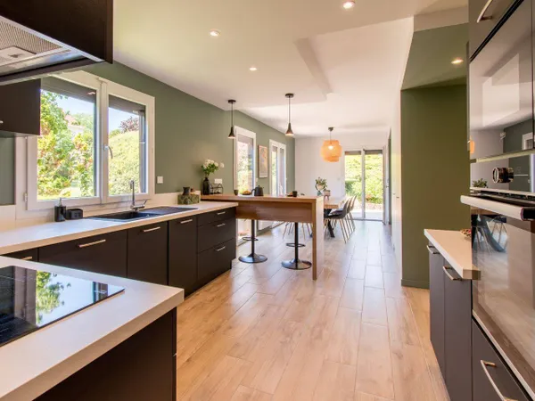 Maison 8 pièces 178 m² 