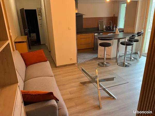 Appartement 1 pièce 37 m² 