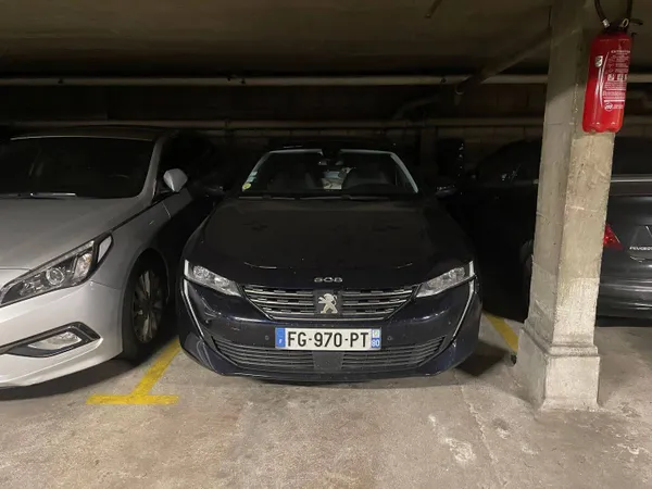 Parking 10 m² 