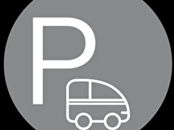 Parking / box Calais 