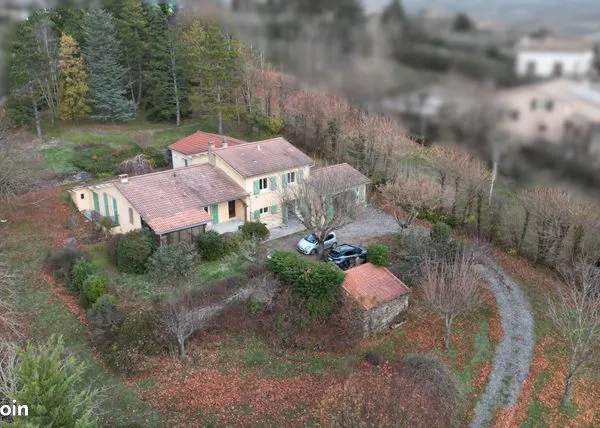 Maison 7 pièces 133 m² 