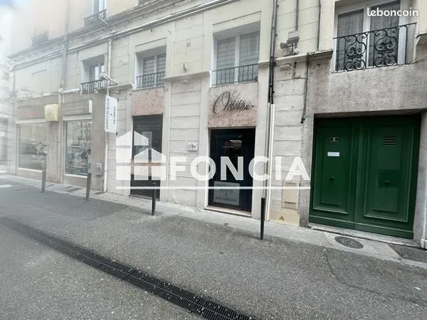 Local commercial 56 m²