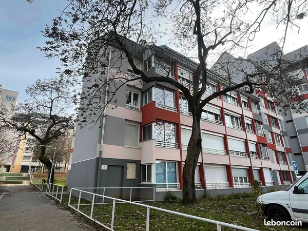 Appartement 5 pièces 100 m² 