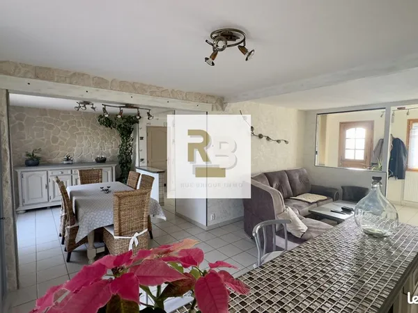 Maison 6 pièces 105 m² 