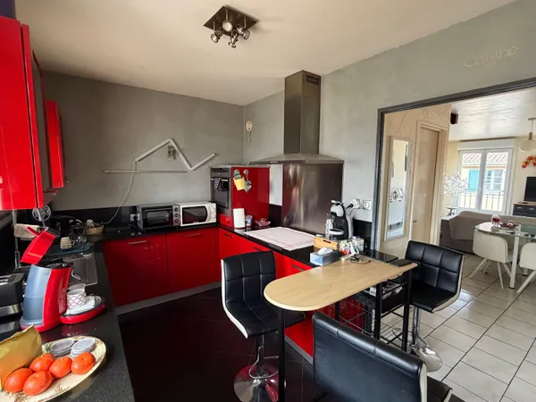 Appartement 3 pièces 84 m² 