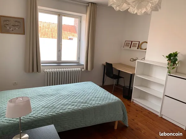 Chambre meublee etudiant ou stagiaire chez l'habitant douai 380 
