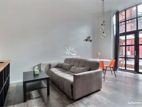 Loft 2 pièces 44 m² 