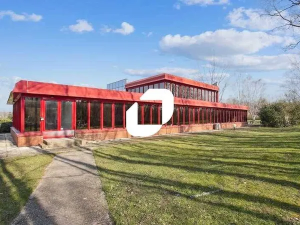 Bureaux 420 m² 