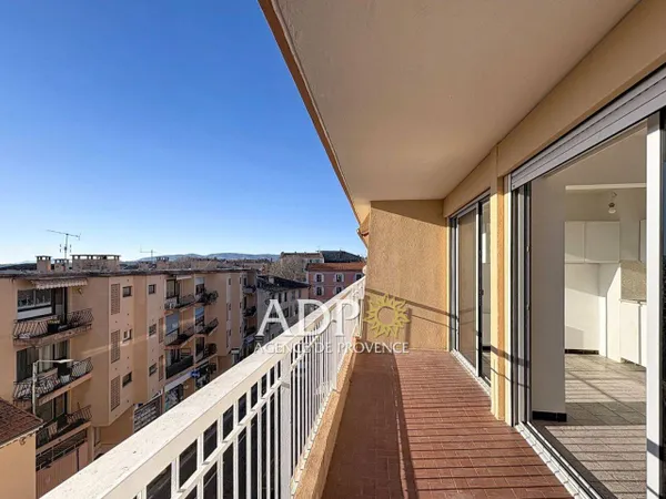 Appartement 1 pièce 33 m² 