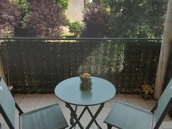 Bel appartement F4 avec garage 