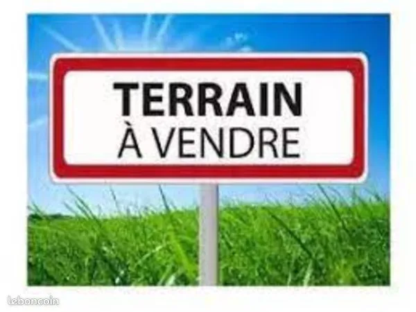 Terrain 649 m² 
