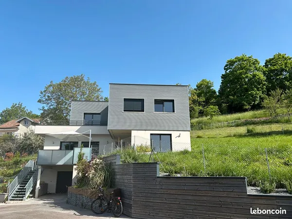 Maison 6 pièces 146 m² 