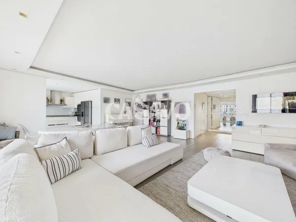 Vente Appartement 5 pièces de 132m² - 94160 Saint-Mandé 