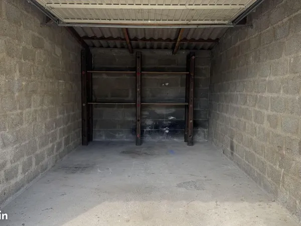 Garage/box 14 m² Saint Egreve 