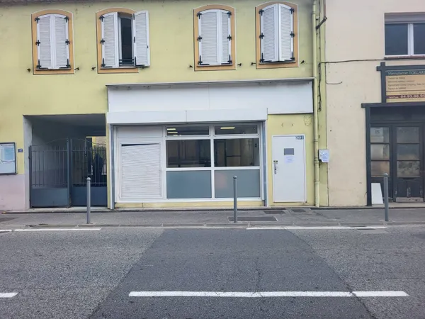 Local commercial 123 m² 