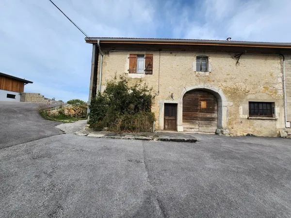 Maison mitoyenne 5 pièces 