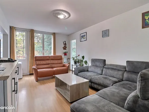 Appartement 4 pièces 70 m² 