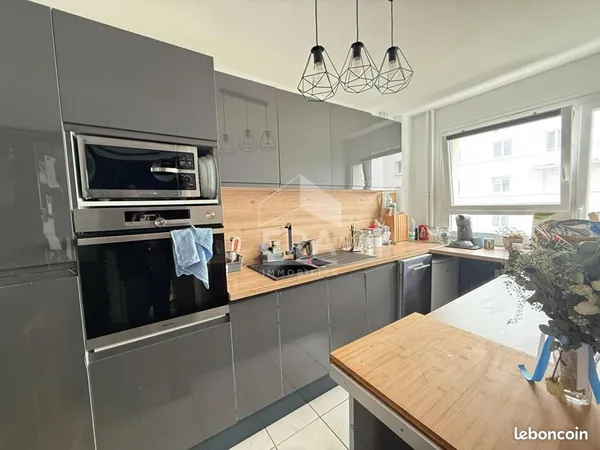 Appartement 4 pièces 73 m² 