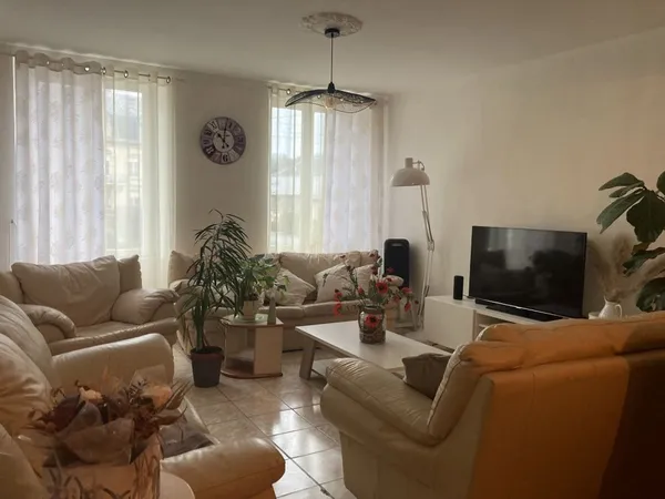 Maison 9 pièces 200 m² 