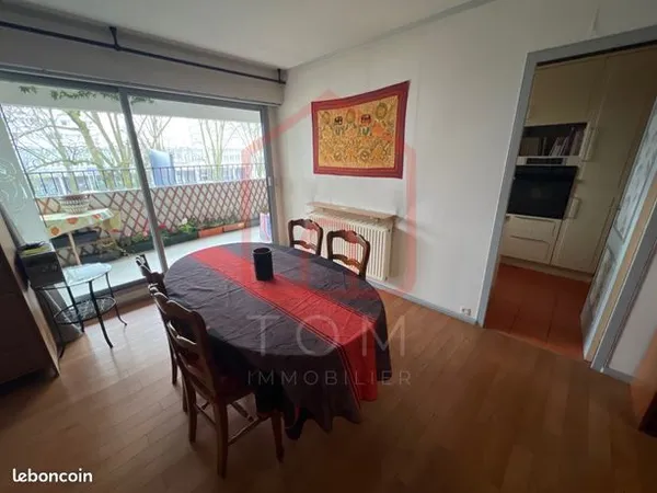 Appartement 5 pièces 104 m² 