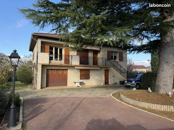 Maison 5 pièces 120 m² 