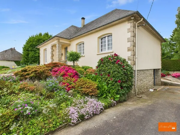 Charmant pavillon de 100 m² avec sous-sol total à Saint-Georges-Buttavent 