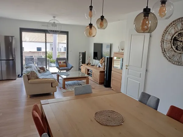 Vends maison récente 