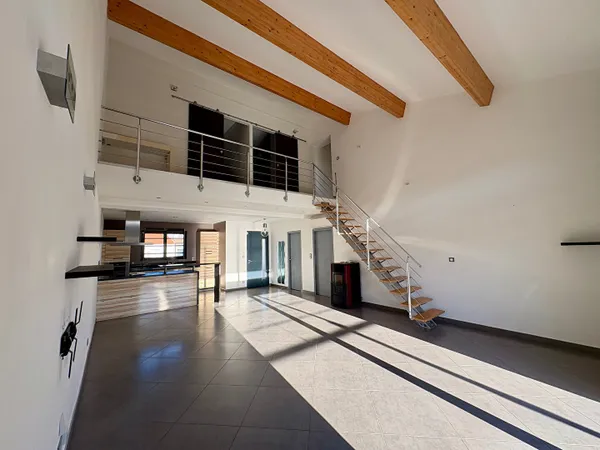 Maison Theza 4 pièce(s) 105 m2 