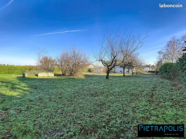 Terrain 1056 m² Crêches-sur-Saône 