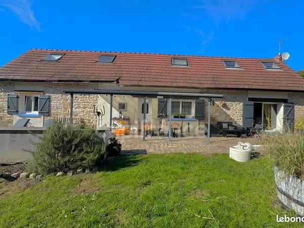 Maison 5 pièces 150 m² 
