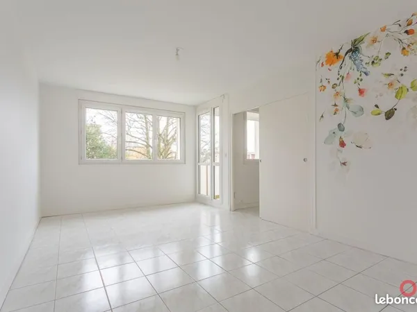Appartement 4 pièces 73 m² 
