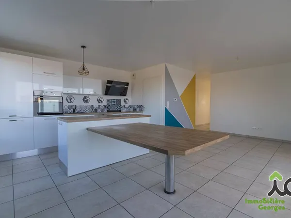 Appartement 4 pièces 85 m² 