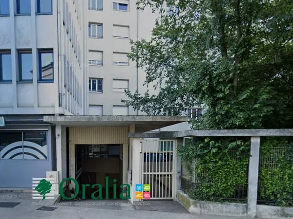 Parking - Garage Location Dijon   75€